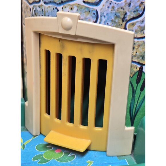 VTG 1974 Fisher Price Little People Castle 993 Play Family Castle - Picture 6 of 16